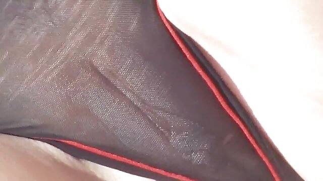 Parim porno :  Brünett annab endast parima roosa kukega Seksikas videod 