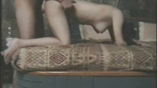 Parim porno :  Tumedate juustega ülikuum ebaküps mängib oma märga kiisu Seksikas videod 